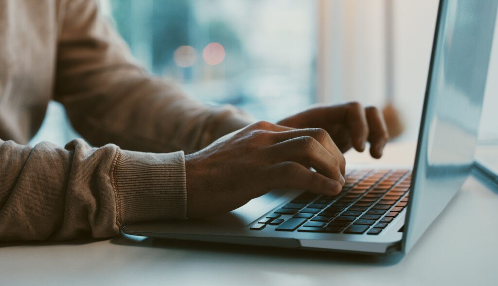 Implementing hybrid cloud management